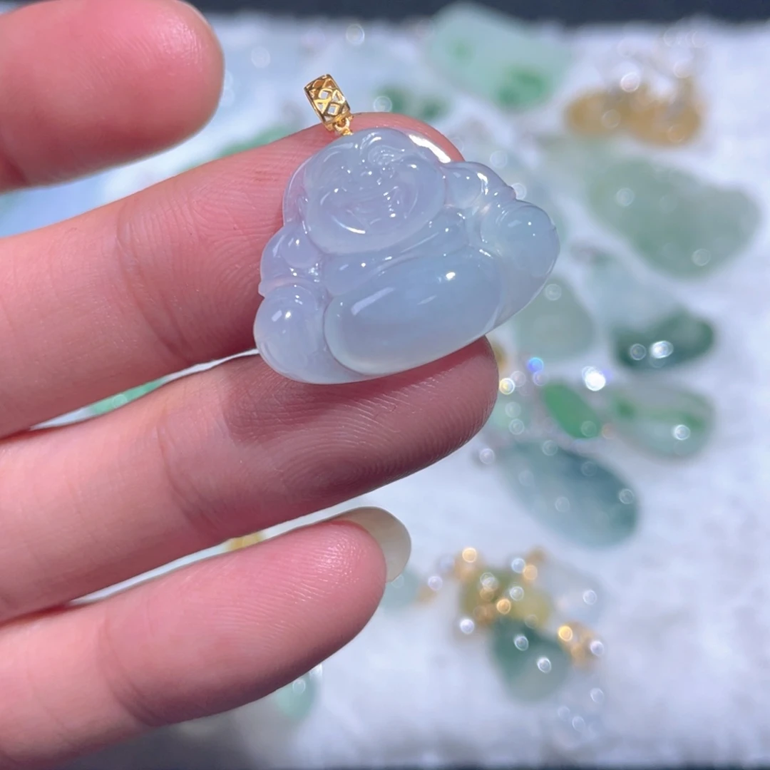 翡翠18K金镶嵌颈饰