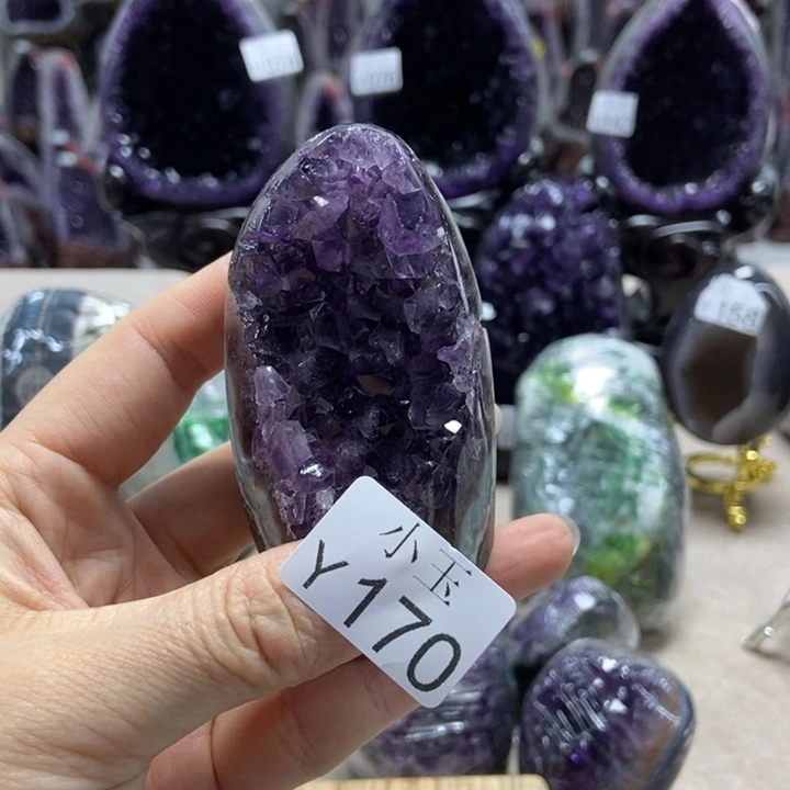 未镶嵌水晶大型摆件（非配饰）摆件