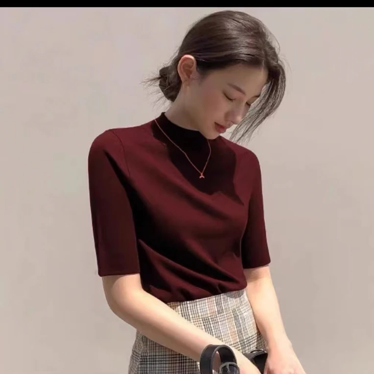 宝衣家  早秋柔软百搭小立领水溶中袖
