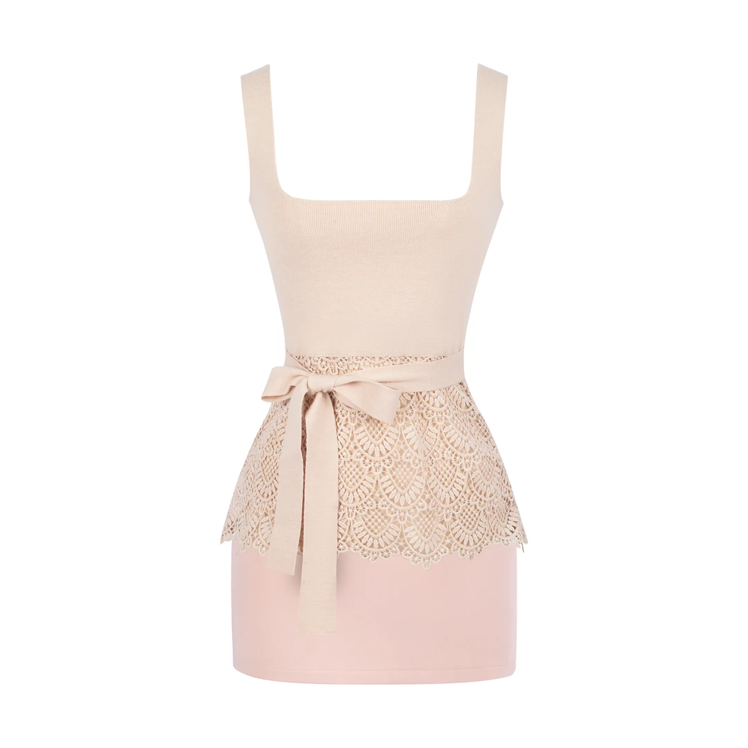 小岚同学「人间窈窕」法式夏季蕾丝纯欲气质显瘦小众设计感连衣裙