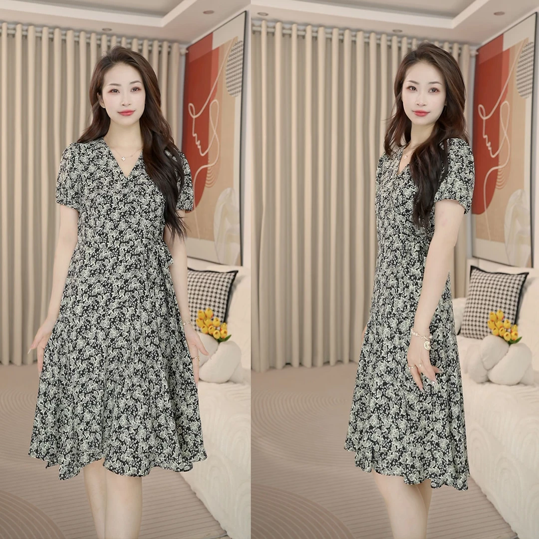 新款女装连衣裙收腰显瘦气质洋气高档短袖连衣裙时尚设计腰带裙子