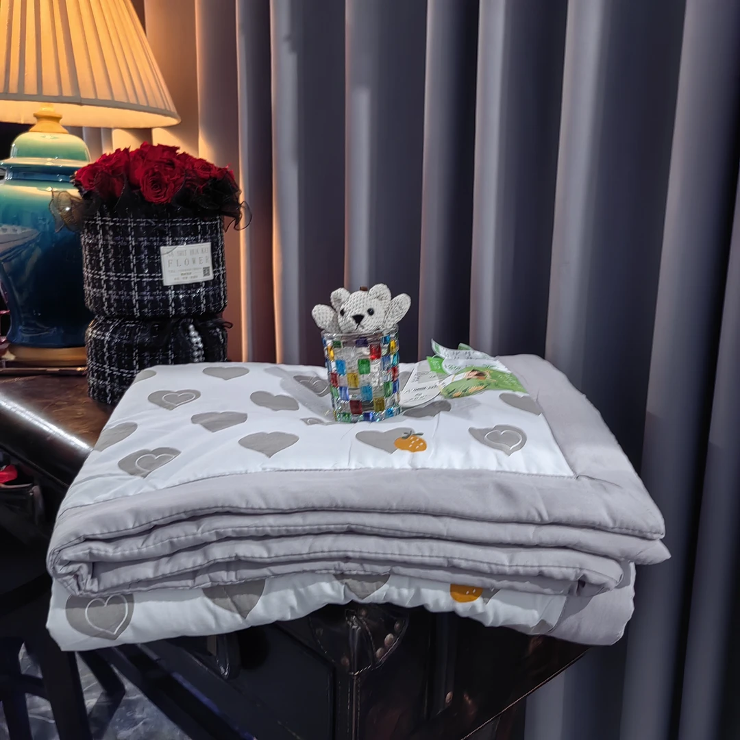 【美人季家纺】牛奶棉小冰芯夏凉被2025年新款空调被小爱心款式