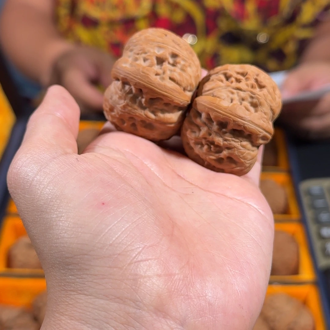 文玩核桃把件232号43mm平谷元宝