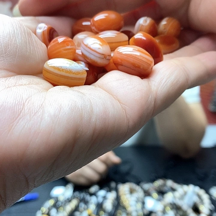 玛瑙/玉髓颈饰合金多样性发其一