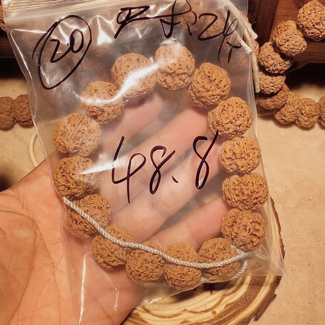 手串金刚菩提20。