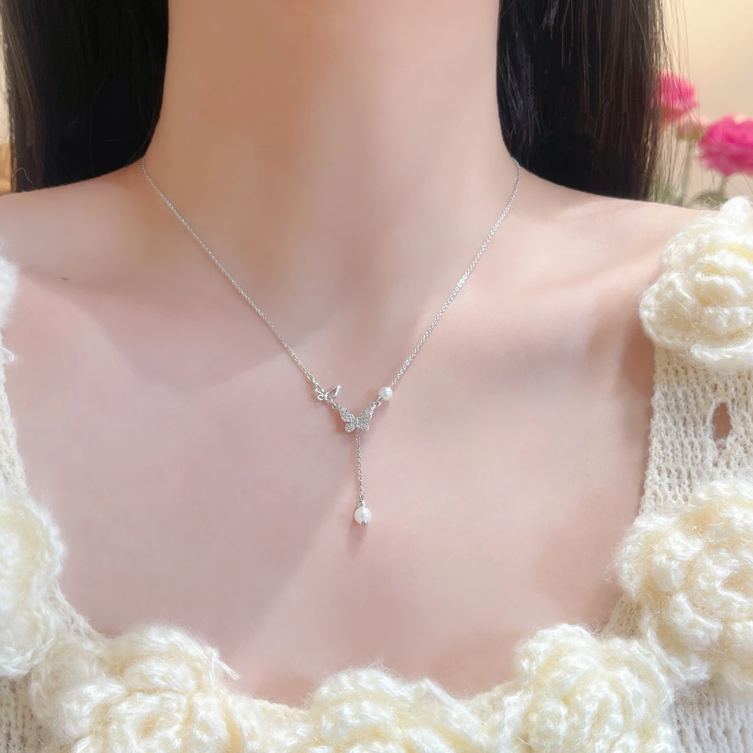 GINIFIMOR 铜合金锆石项链 气质微镶锆石蝴蝶项链女锁骨链颈链