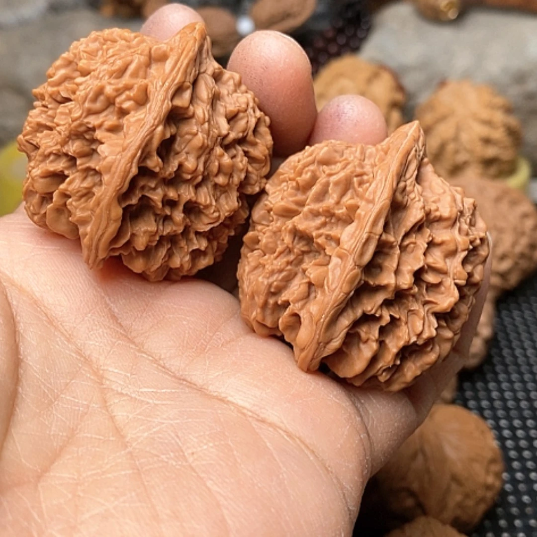 【闪购商品】文玩核桃把件佑*40满天星