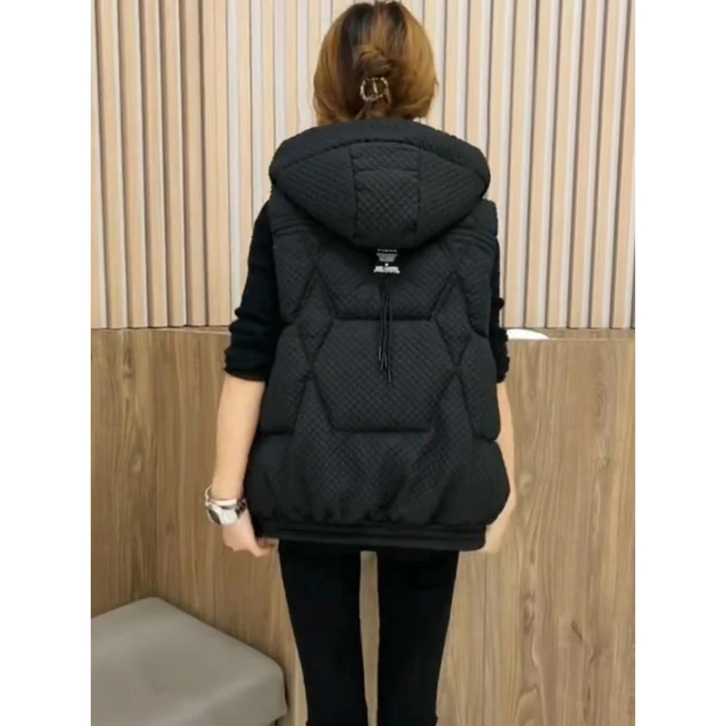 连帽洋气百搭保暖马甲秋冬马夹外穿2025秋季女款网红时尚棉马甲女