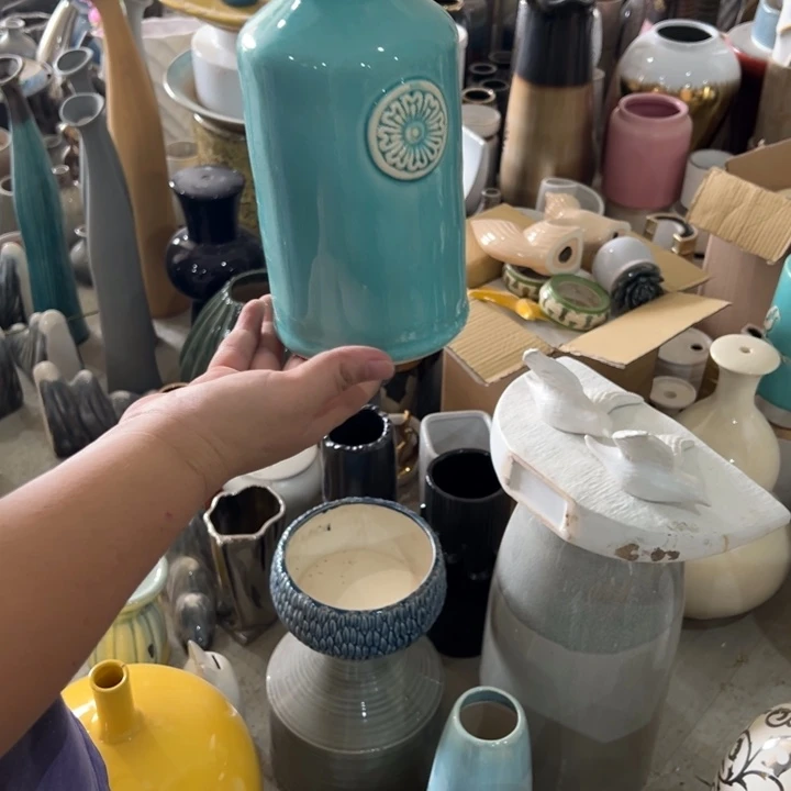 陶瓷花瓶摆件外贸出口（微瑕）