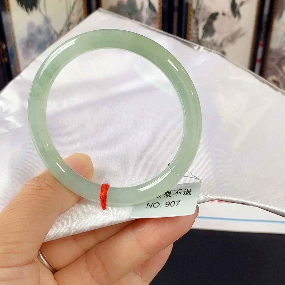 未镶嵌手镯翡翠手镯