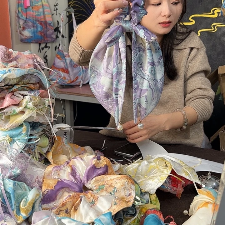 谢***普064兔耳朵发圈不退不换