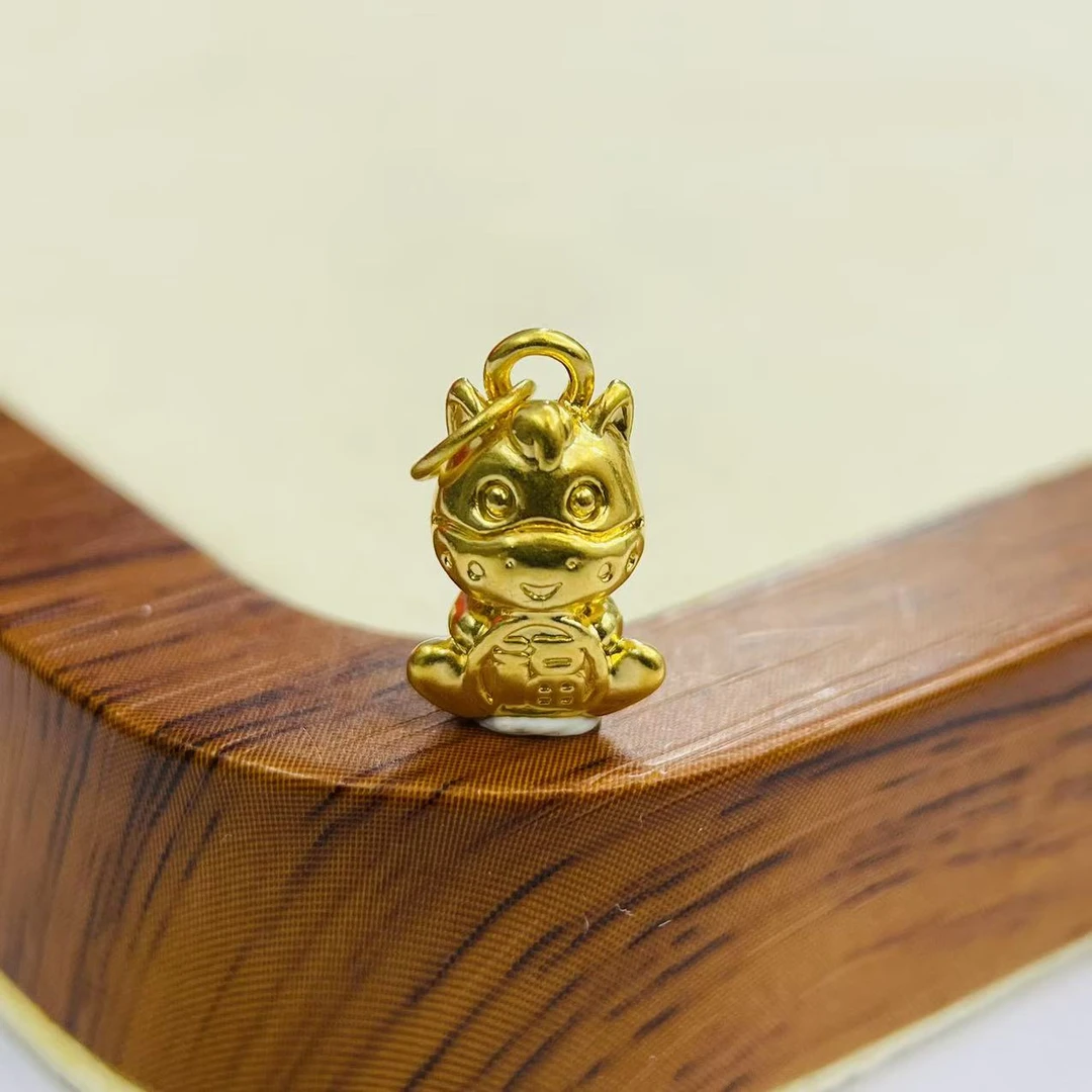 君潮黄金足金999抱福马提溜DP2731-0300