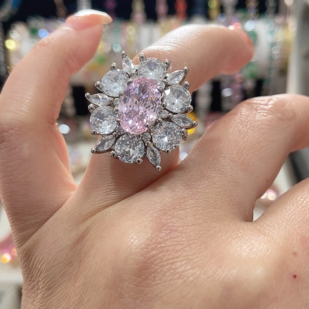 66锆石（处理）戒指