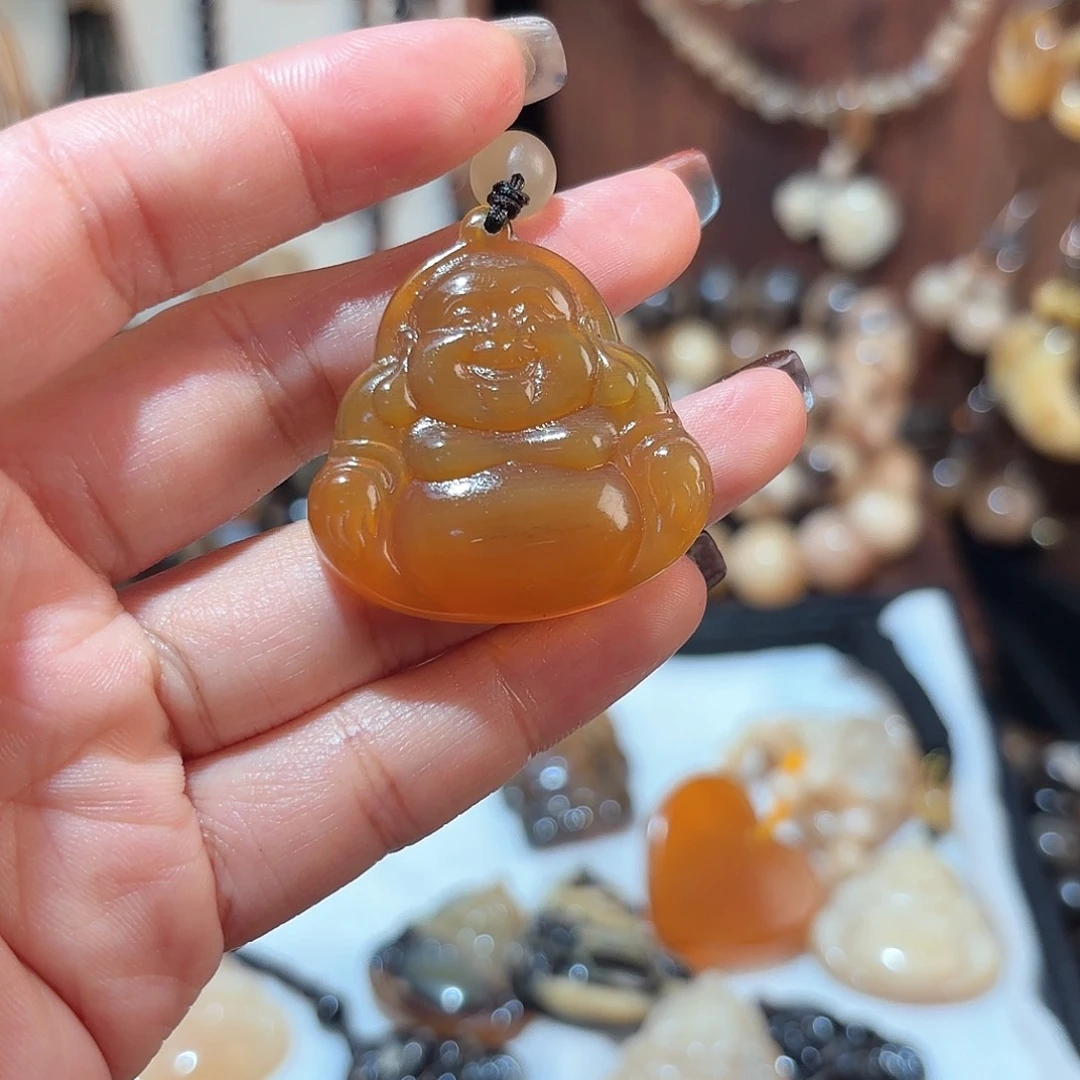 ****%非金属高贵羊吊坠