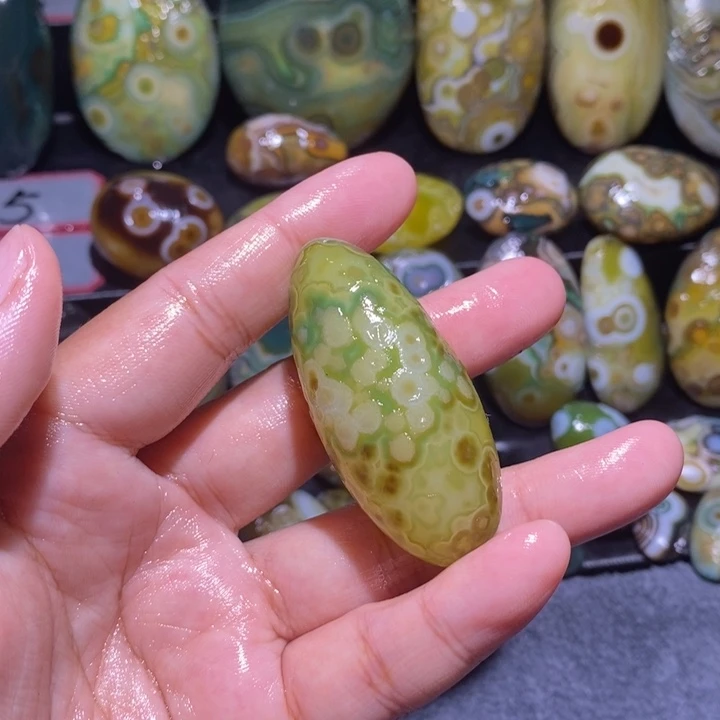 玛瑙/玉髓珠宝奇石未镶嵌w*