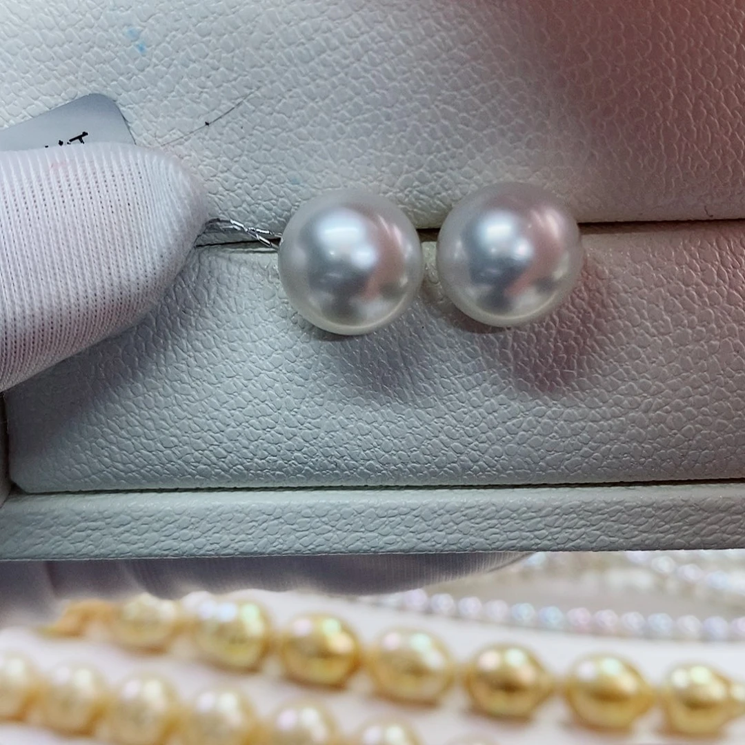 18K金镶嵌耳饰海水珍珠11-12