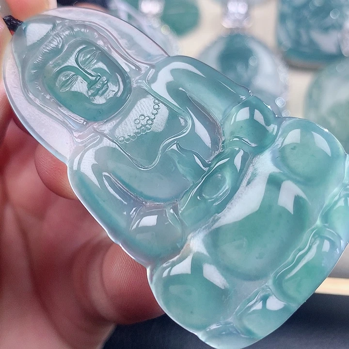 【闪购商品】翡翠颈饰未镶嵌天然翡翠