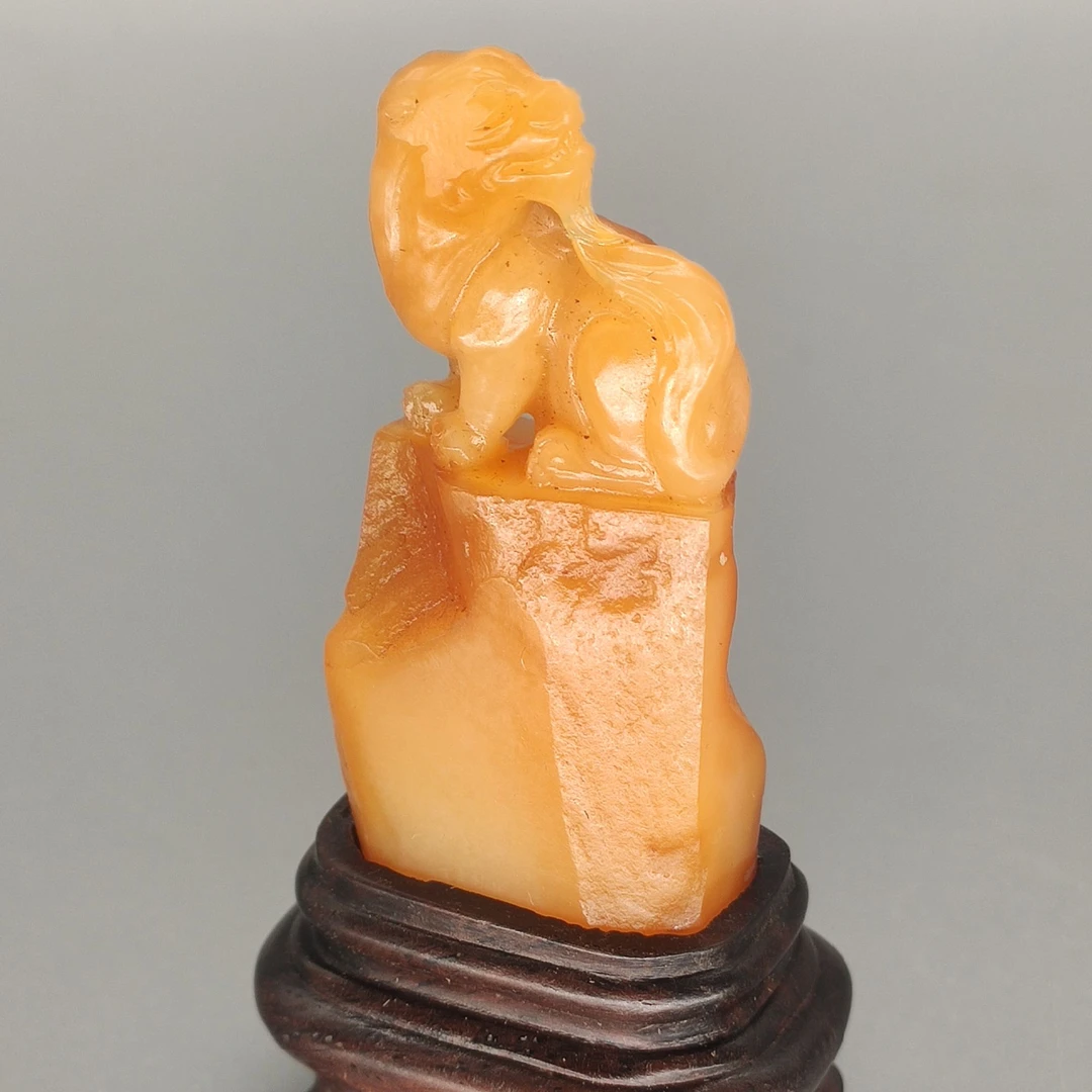 国石/寿山田黄石古兽章料/田黄石/ST2053