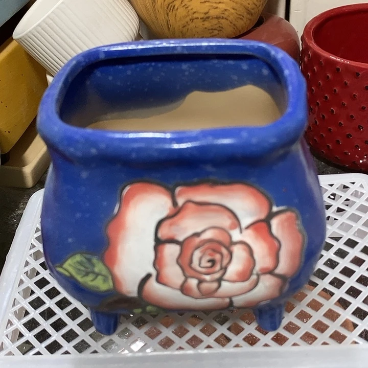摆件陶盆有孔 瑕疵介意勿拍