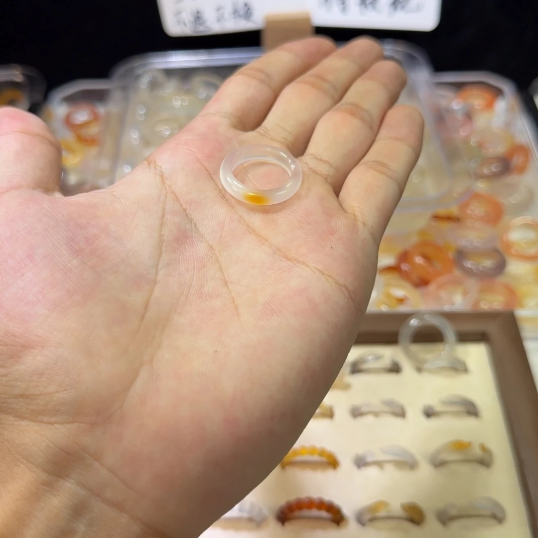 玛瑙/玉髓戒指未镶嵌65号12 圈有瑕疵满9.9包邮