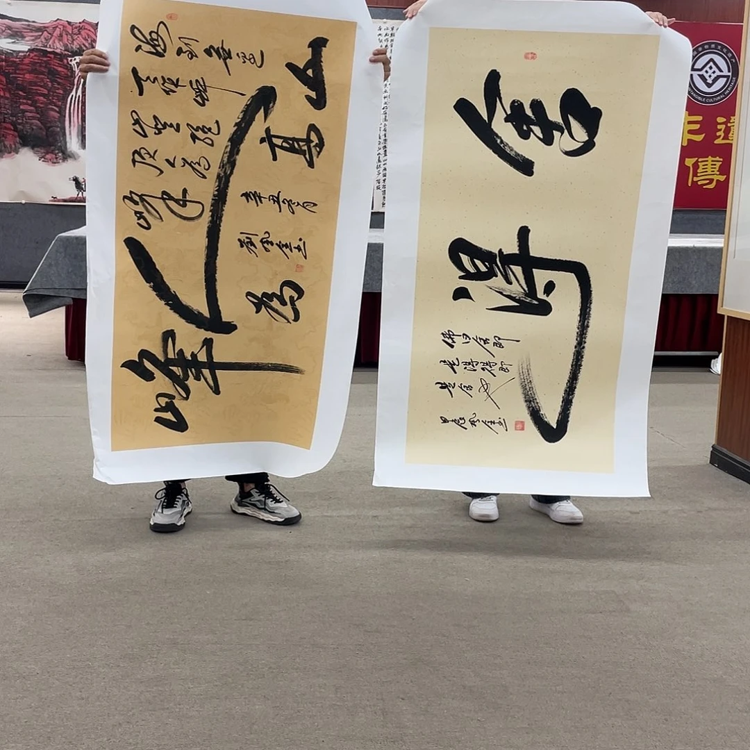 国画可口可乐公司在公司推出的