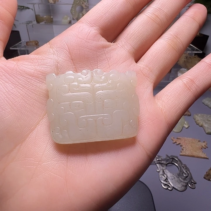 次***》小物件………………………………
