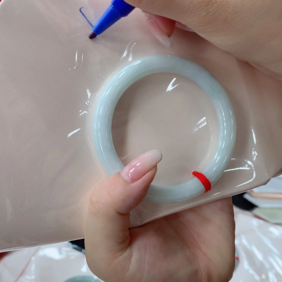 翡翠手镯未镶嵌买断