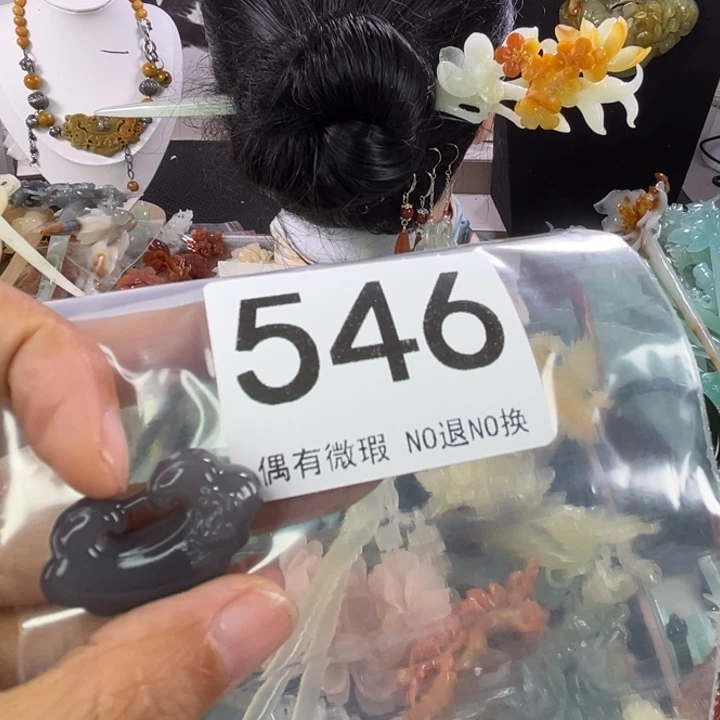 未镶嵌岫玉发饰月**花