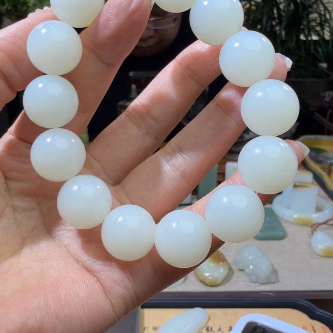 和田玉手链未镶嵌