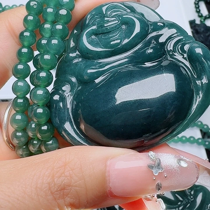 翡翠未镶嵌颈饰天然的A货翡翠多样性发其一