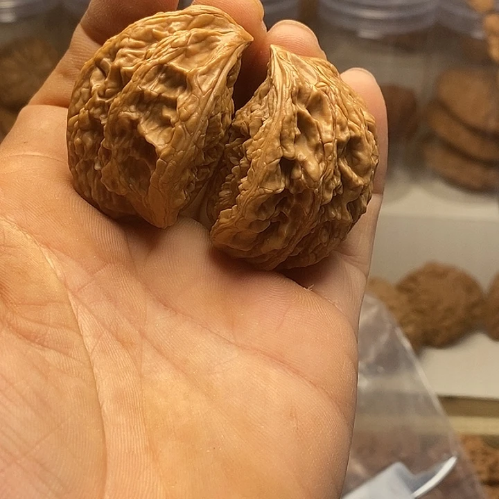 桃核吊坠麦穗蛇头