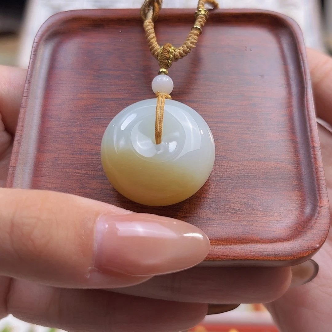 和田玉未镶嵌吊坠(不含链)