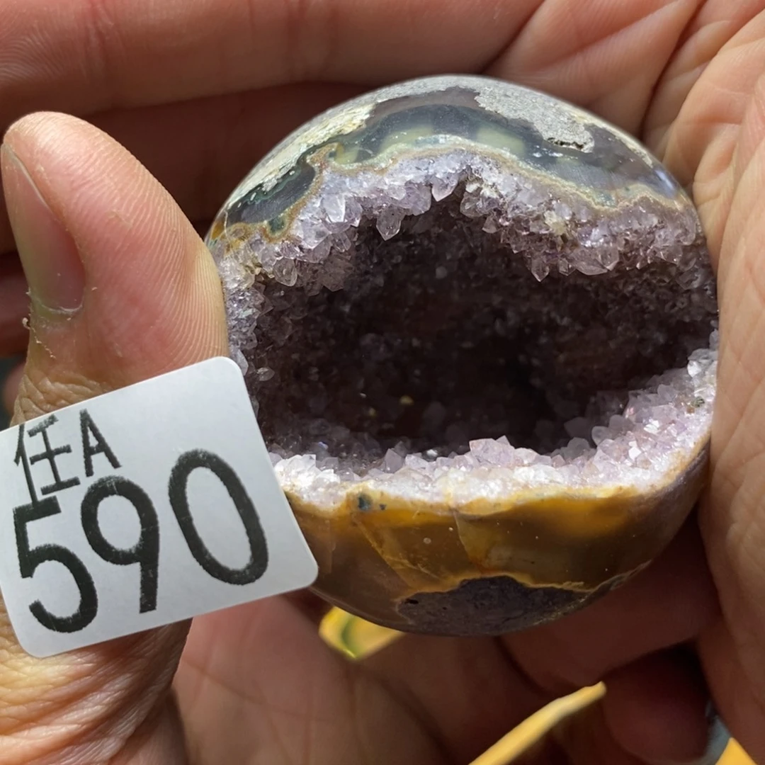 水晶大型摆件（非配饰）未镶嵌