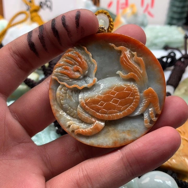 翡翠未镶嵌颈饰保真天然a货翡翠