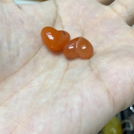 南红玛瑙吊坠未镶嵌多样性发货其一