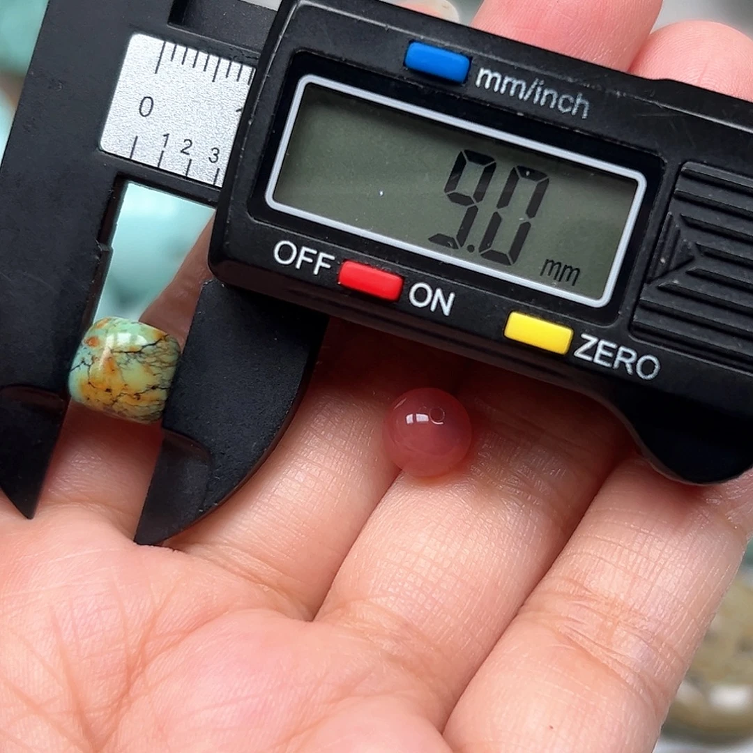 南红玛瑙未镶嵌珠宝奇石