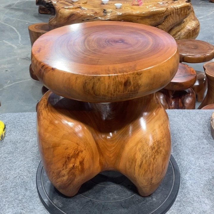 明***好香樟木实木鹿凳子