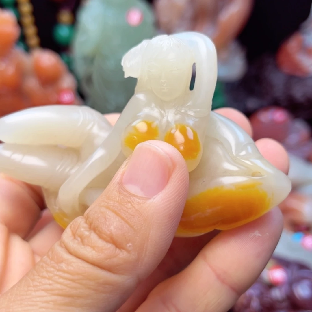 【闪购商品】寿山石美女手把件