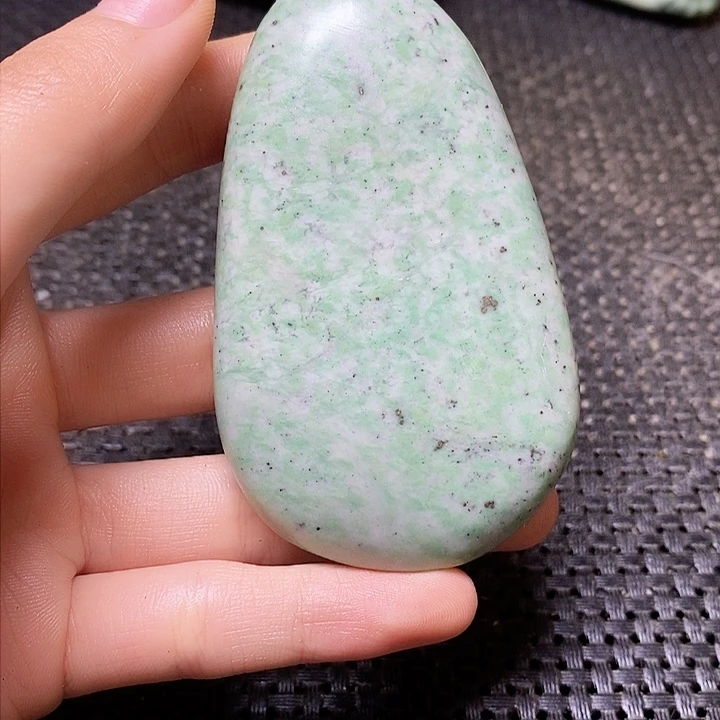 和田玉把件未镶嵌