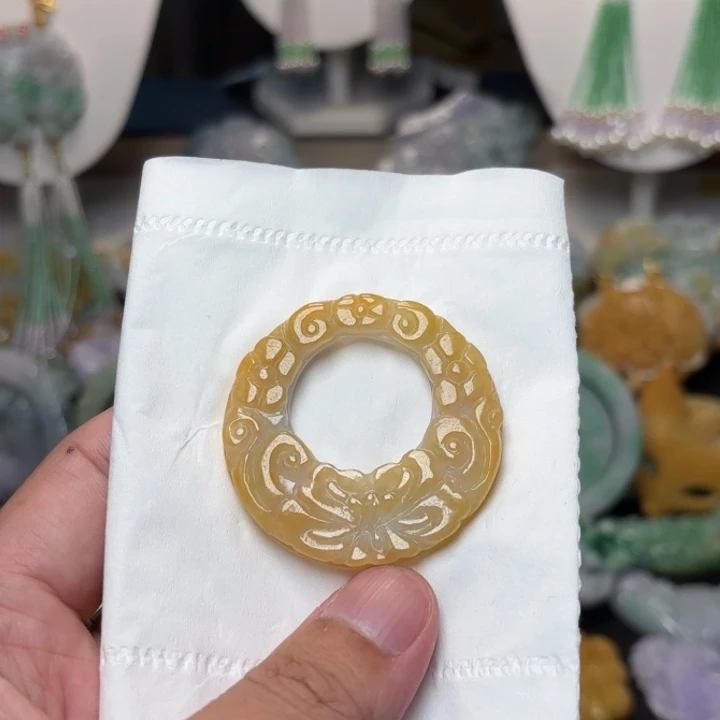 宝***0翡翠未镶嵌颈饰吊坠