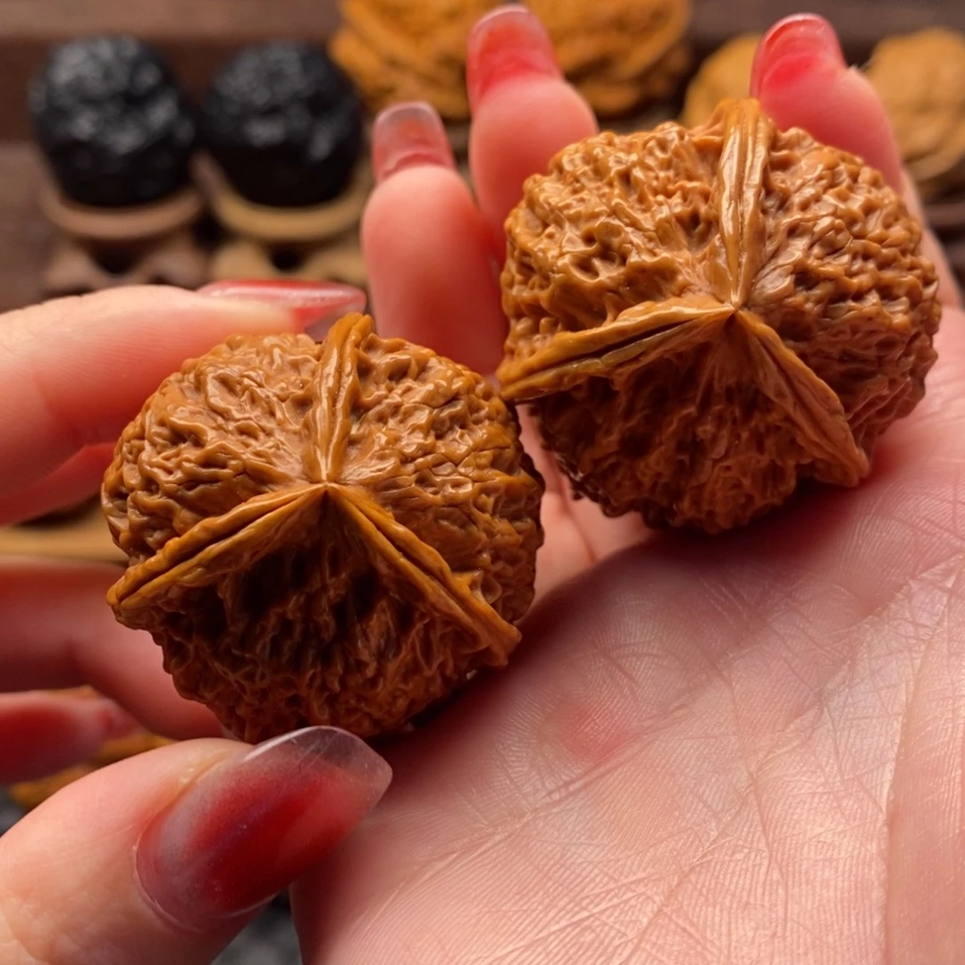 把件文玩核桃38狮心王