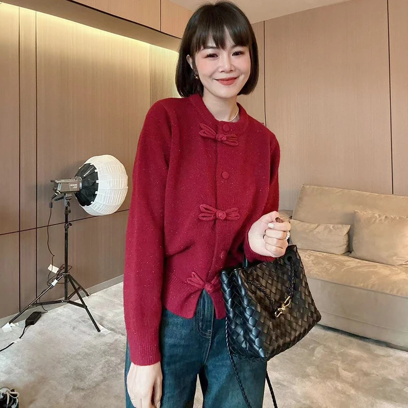 新中式复古盘扣洋气时尚圆领国风毛衣
