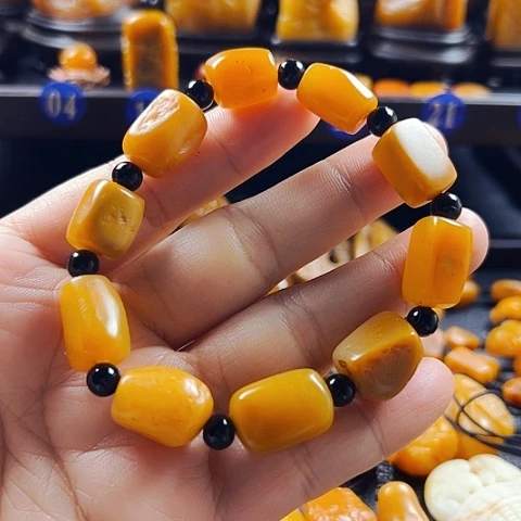 田黄石好*在田黄石原石手串