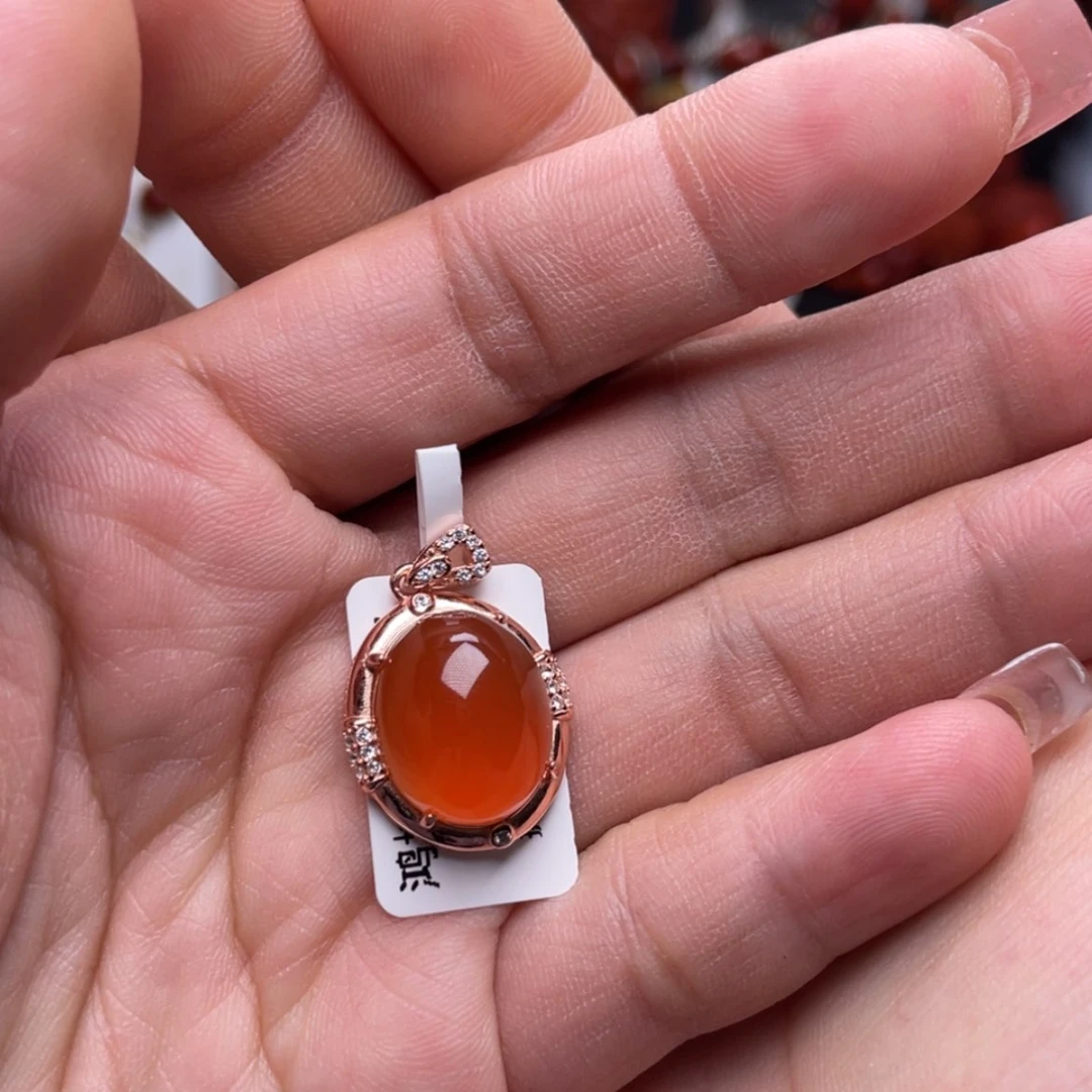 【闪购商品】南红玛瑙吊坠银S925镶嵌