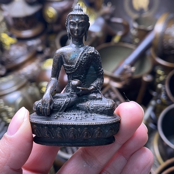 铜23445889656897679778967