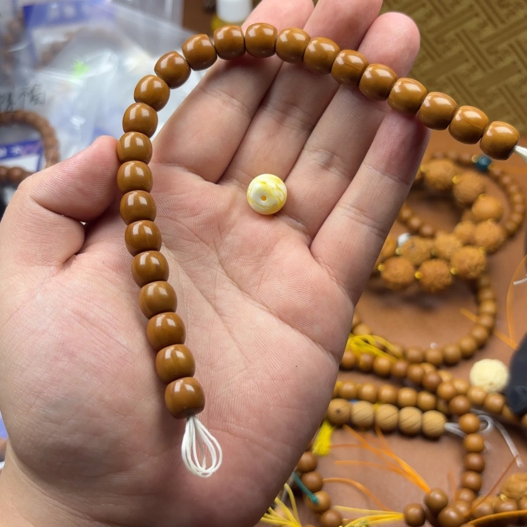 猴头核桃吊坠全品直切