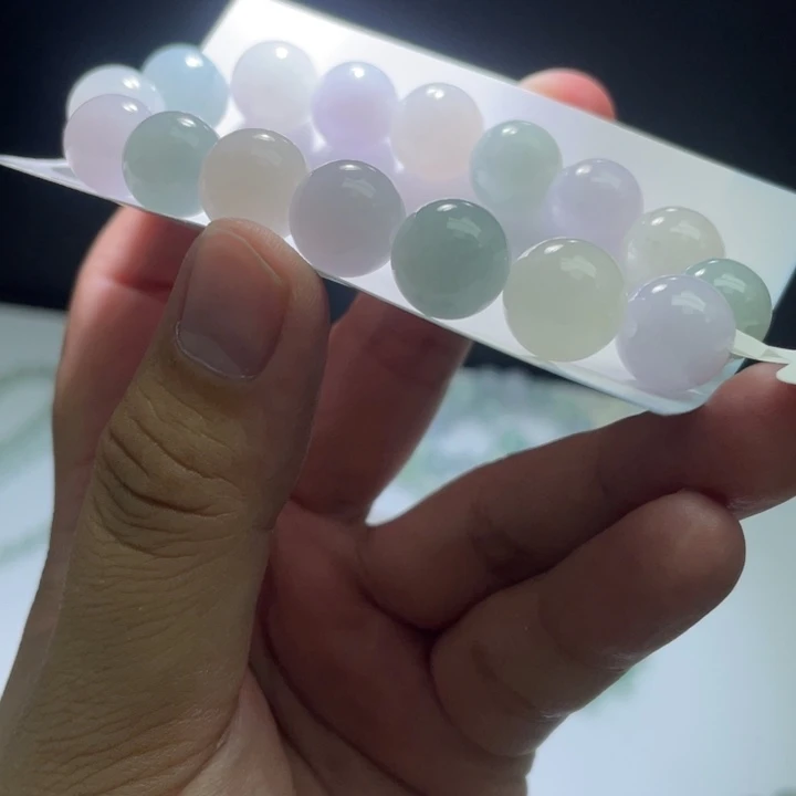 定制翡翠未镶嵌翡翠卡11+