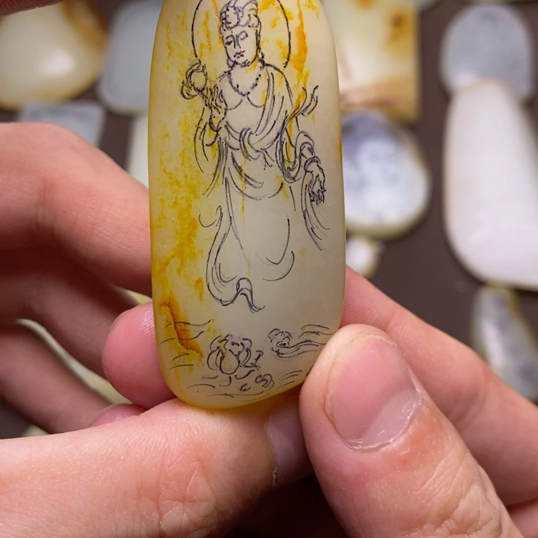 1未镶嵌定制和田玉北****心