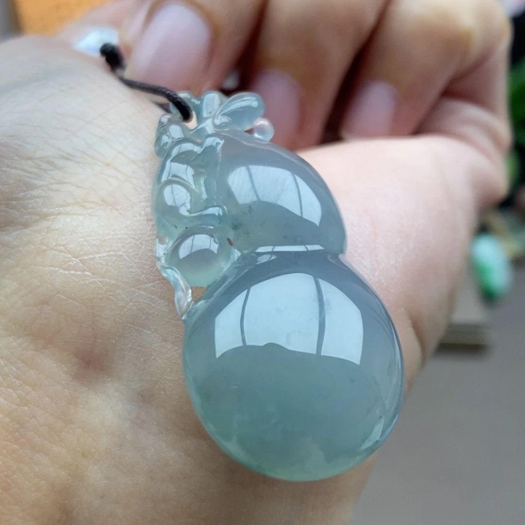 翡翠未镶嵌颈饰吊坠30