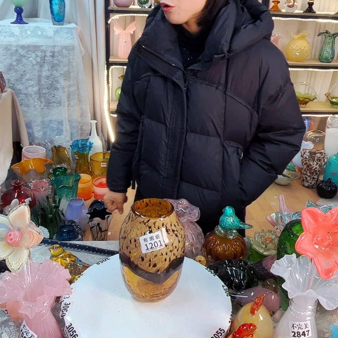 1201 家悦美居琉璃摆件瑕疵